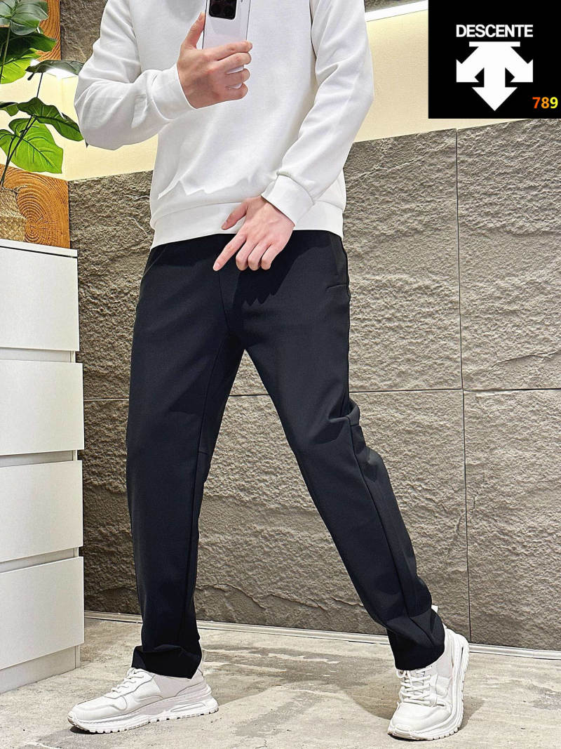 Descente 2026 Outdoor Casual Joggers - Black view