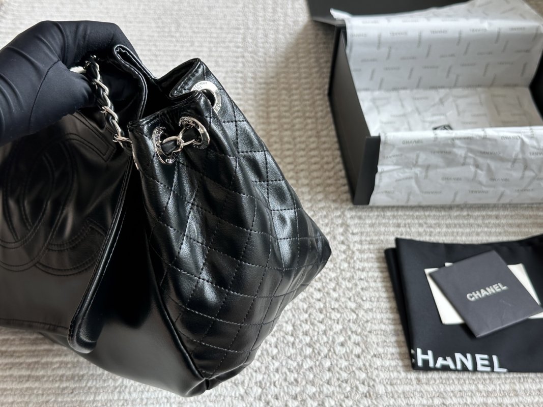 Chanel Black Quilted CC Logo Shoulder Bag view