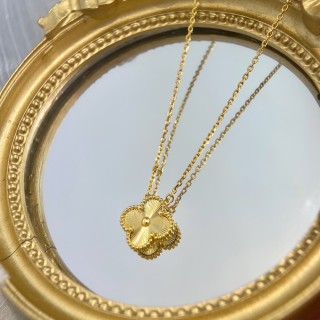 Van Cleef & Arpels Alhambra Gold Four-Leaf Clover Pendant Necklace view 2