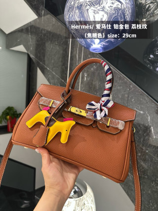 Hermès Platinum Birkin 29cm Cognac Leather Bag view 3