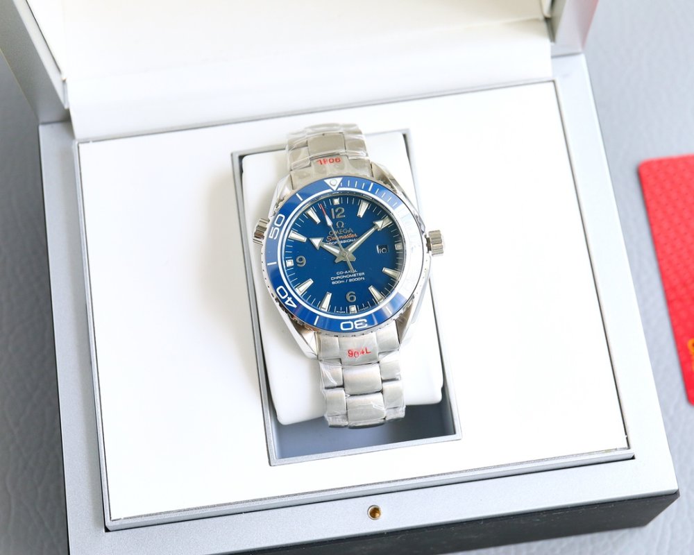 Omega Seamaster Ocean Universe 600m Dive Watch Blue Steel view