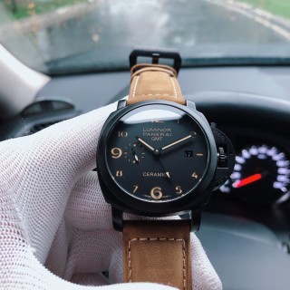 Panerai Luminor Due 44MM Black Dial Mechanical Watch view 2