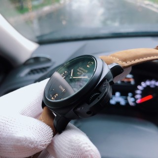 Panerai Luminor Due 44MM Black Dial Mechanical Watch view 3