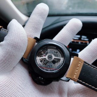 Panerai Luminor Due 44MM Black Dial Mechanical Watch view 4