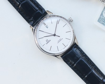 Omega De Ville Co-Axial Chronometer 40mm Two-Tone Watch view 6