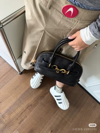 Miu Miu Shell Top-Handle Bag Black view 7