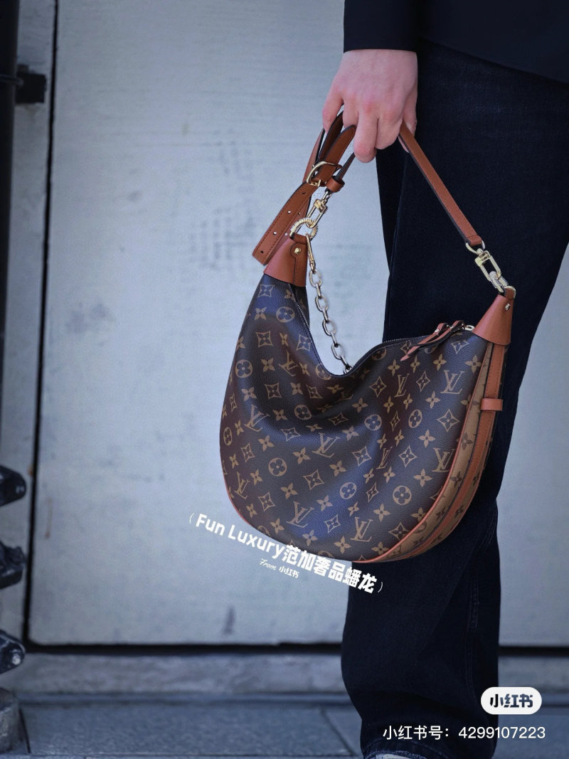 Louis Vuitton Monogram Canvas Shoulder Bag - Brown view