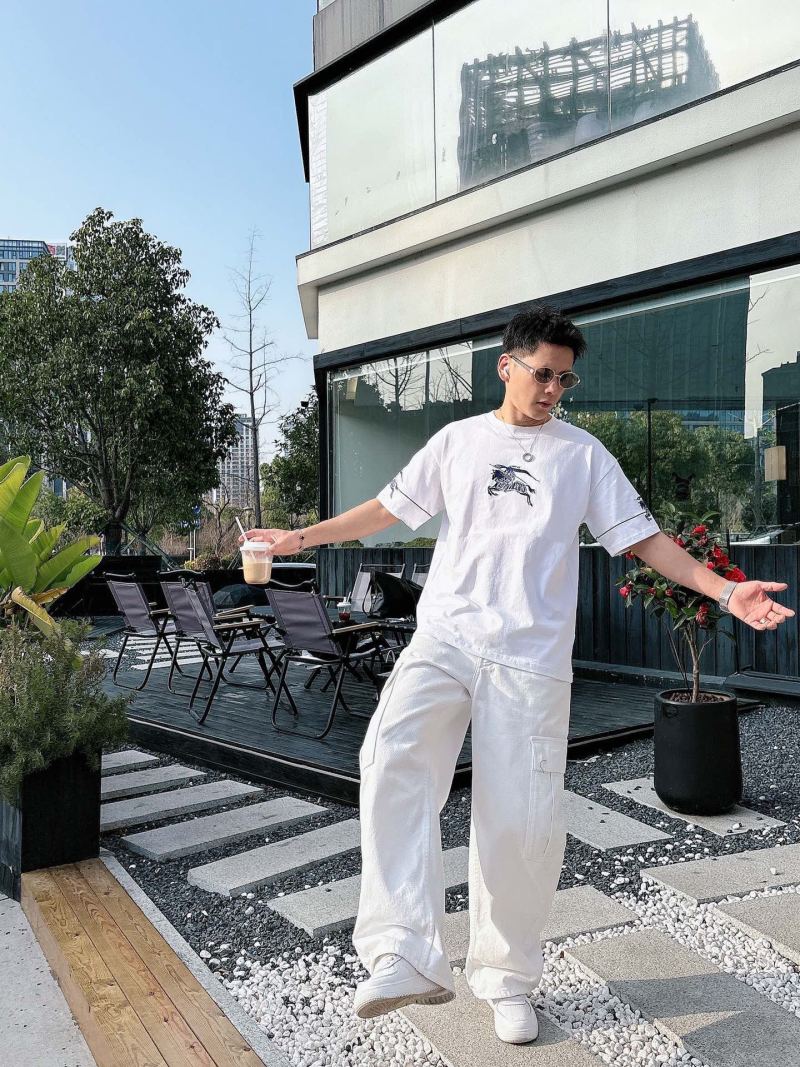 White Graphic Print Short Sleeve T-Shirt view