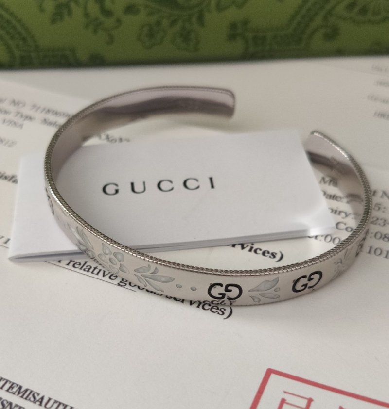 Gucci Double G Enamel Flower Open Bangle Bracelet Silver view