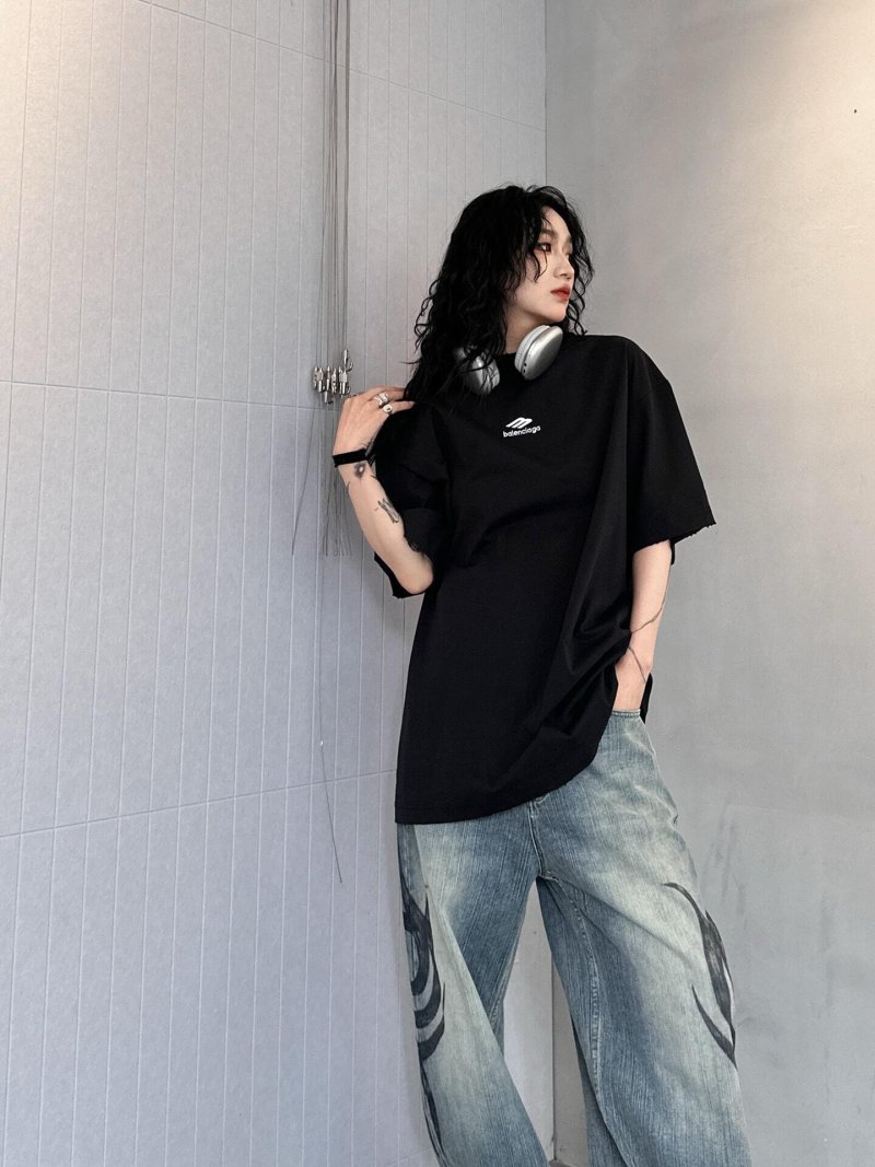 Umbro Black Short Sleeve T-Shirt view