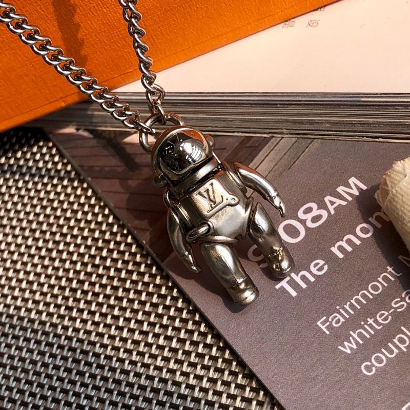 Louis Vuitton Astronaut Pendant Necklace - Silver view