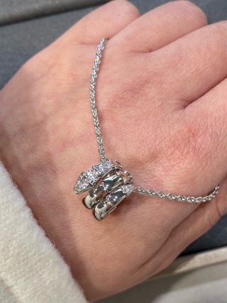 Bvlgari Serpenti Viper Diamond Snake Pendant Necklace Silver