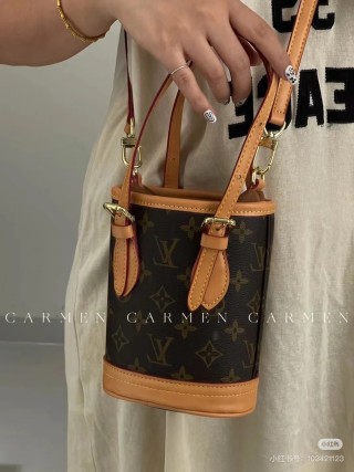 Louis Vuitton Monogram Canvas Tote Bag Tan view 6