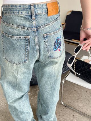 Light Wash Denim Jeans with Embroidered Back Pocket view 9