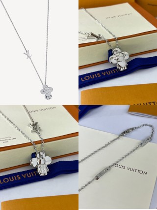 Louis Vuitton Vivienne LV Pendant Necklace Silver view 3