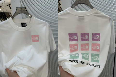The North Face Classic Logo Short Sleeve T-Shirt White view 3