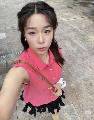 Ralph Lauren Pink Sleeveless Button-Up Shirt view 4
