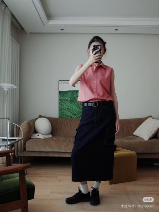 Ralph Lauren Pink Sleeveless Button-Up Shirt view 6