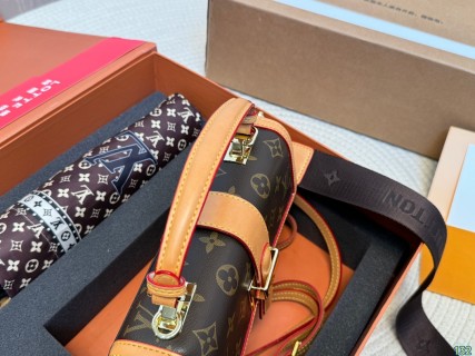Louis Vuitton Monogram Canvas Flap Shoulder Bag with Accessories Set view 2