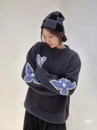Charcoal Knit Sweater with Blue Graphic Print view 5
