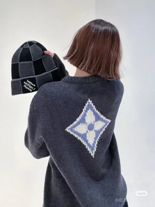 Charcoal Knit Sweater with Blue Graphic Print view 6