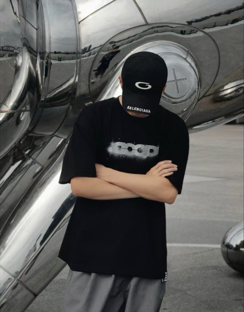 HoodBrand Lightning Graphic Black T-Shirt view