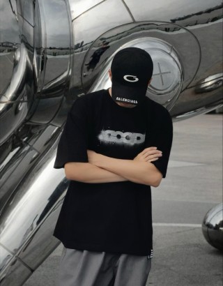 HoodBrand Lightning Graphic Black T-Shirt view 6