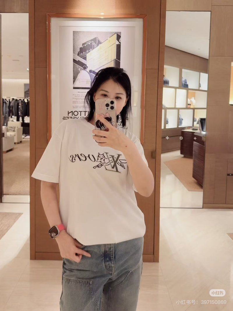 Essentials White Graphic T-Shirt with Cat Print view