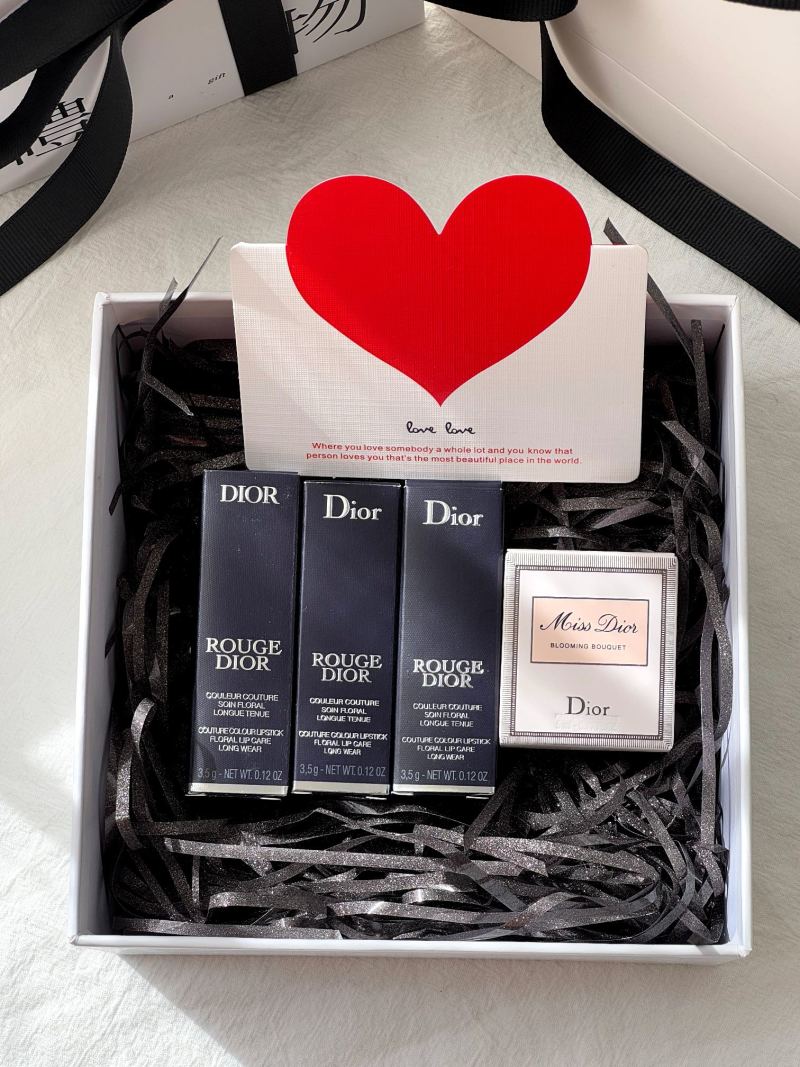 Dior Limited Edition Luxury Lipstick Gift Box Set 4-Piece