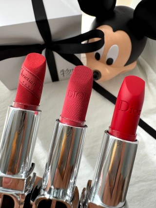 Dior Limited Edition Luxury Lipstick Gift Box Set 4-Piece view 6