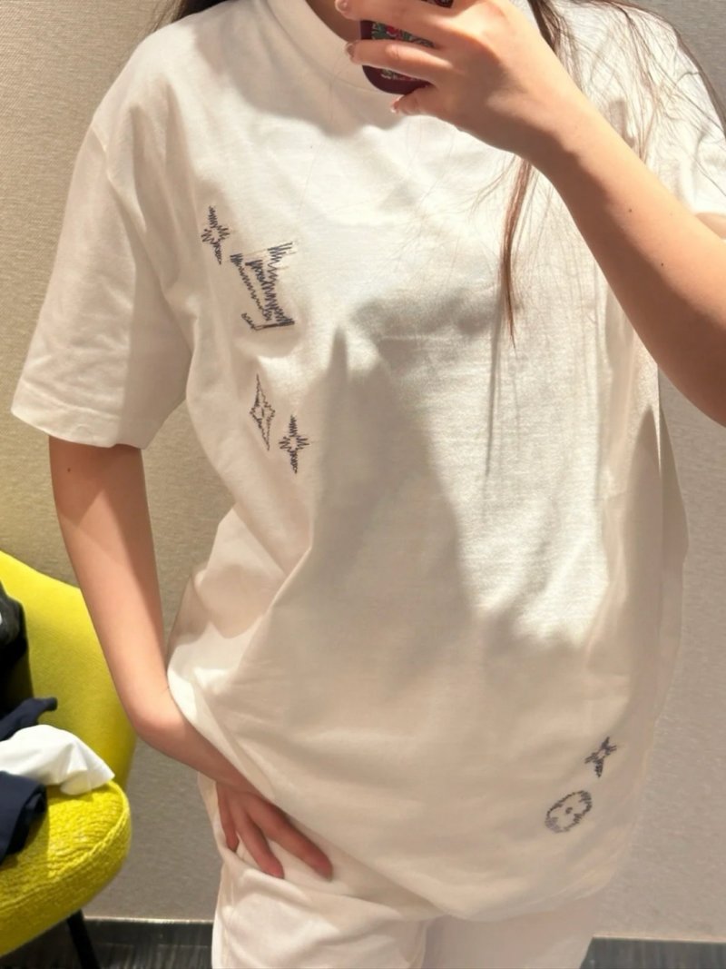 Louis Vuitton Monogram Cream Short Sleeve T-Shirt view