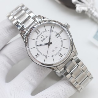 Omega De Ville Two-Tone Business Watch 42mm view 4