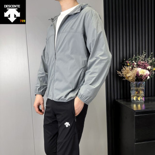 Descente UPF50+ Hooded Windbreaker Jacket - White view 5
