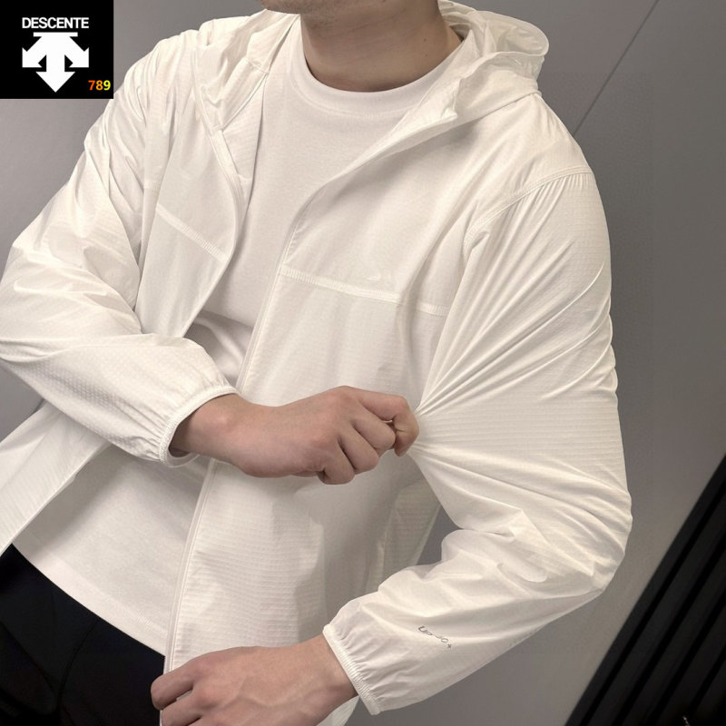 Descente UPF50+ Hooded Windbreaker Jacket - White view