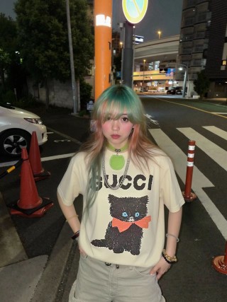 Gucci Black Cat Apple Cream T-Shirt