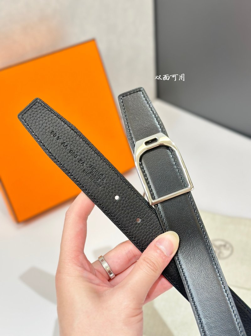 Hermès Jockey Belt Buckle & Reversible Leather Strap Black view