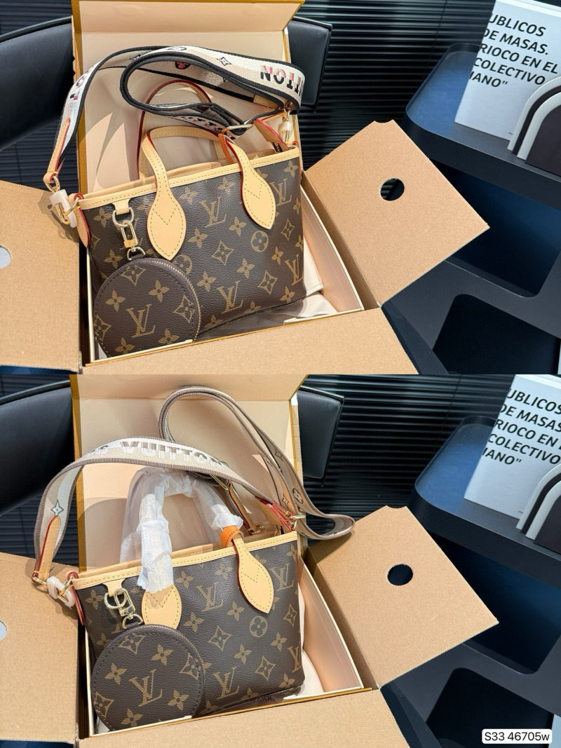 Louis Vuitton Monogram Neverfull Tote Bag with Pouch