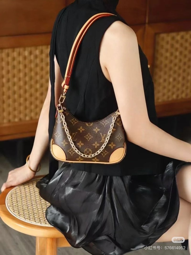 Louis Vuitton Monogram Canvas Shoulder Bag Brown view