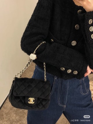 Velvet Pearl Ball Chain Shoulder Bag - Burgundy view 8