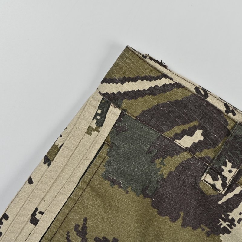 Adidas Camouflage Cargo Pants Khaki Multi-Pocket view