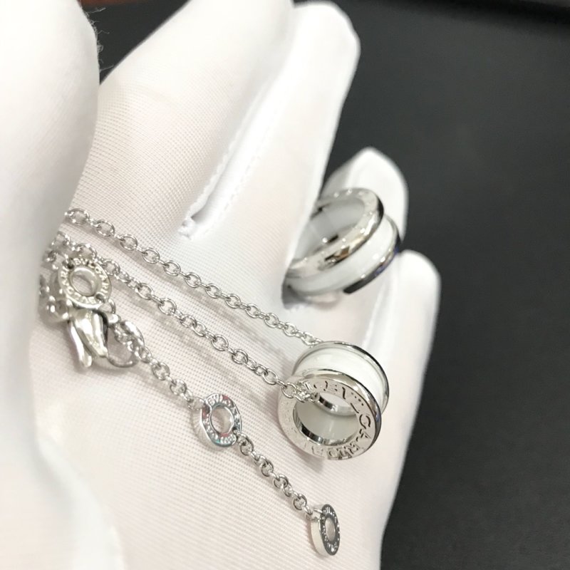 BVLGARI B.Zero1 Ceramic Silver Chain Necklace view