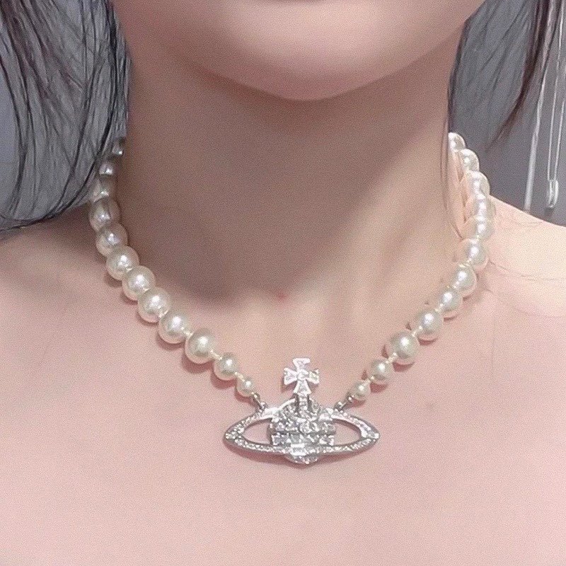 Vivienne Westwood Saturn Pearl Pendant Necklace Silver