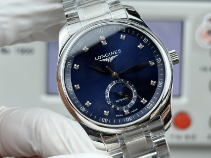 Longines Master Collection Moonphase 40mm Automatic Watch Silver view 4