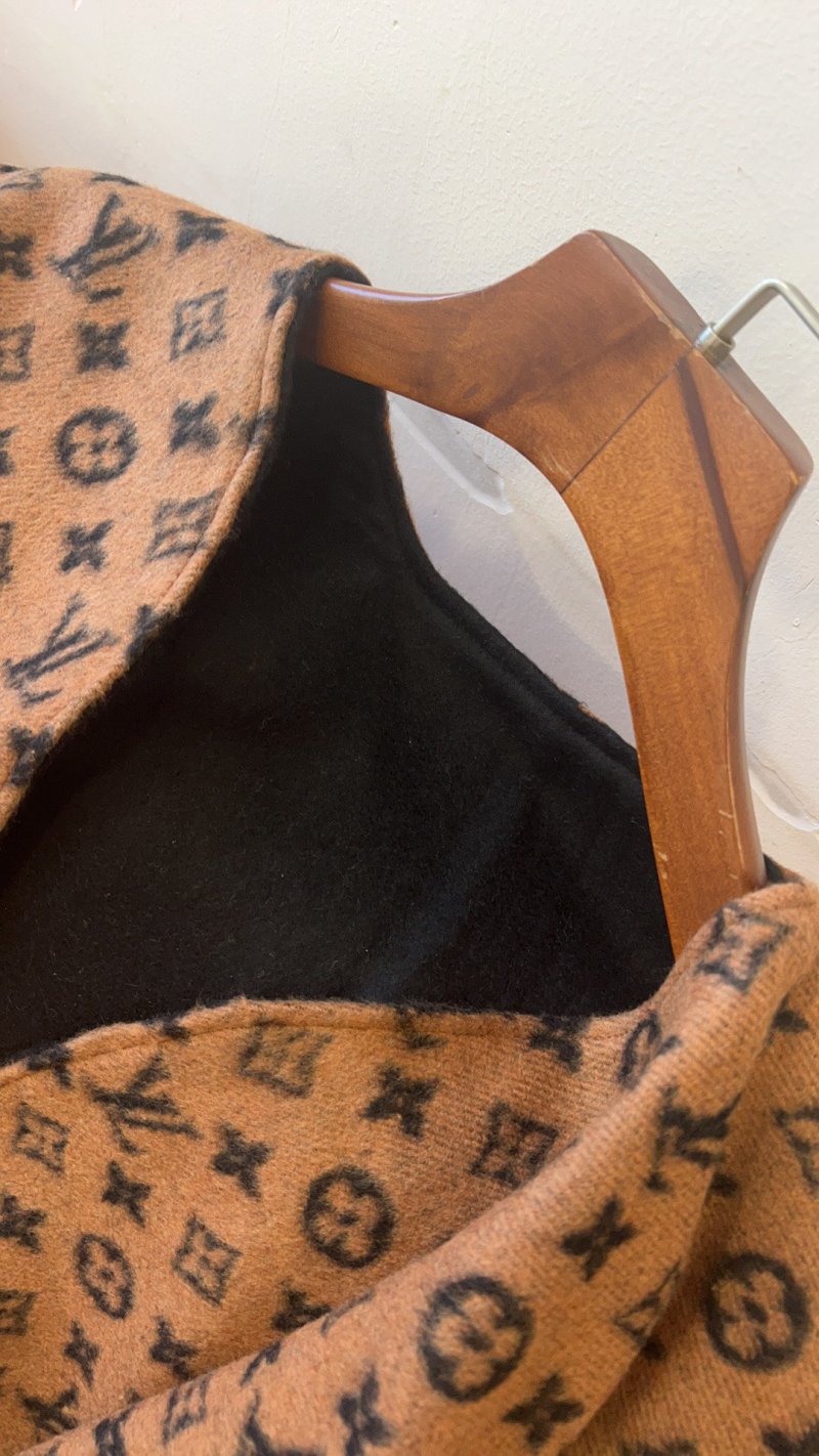 Louis Vuitton Monogram Cape Scarf - Deep Brown view