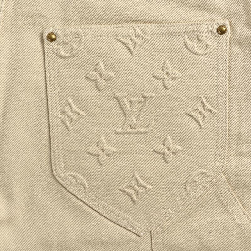 Louis Vuitton Monogram Cargo Shorts Beige view