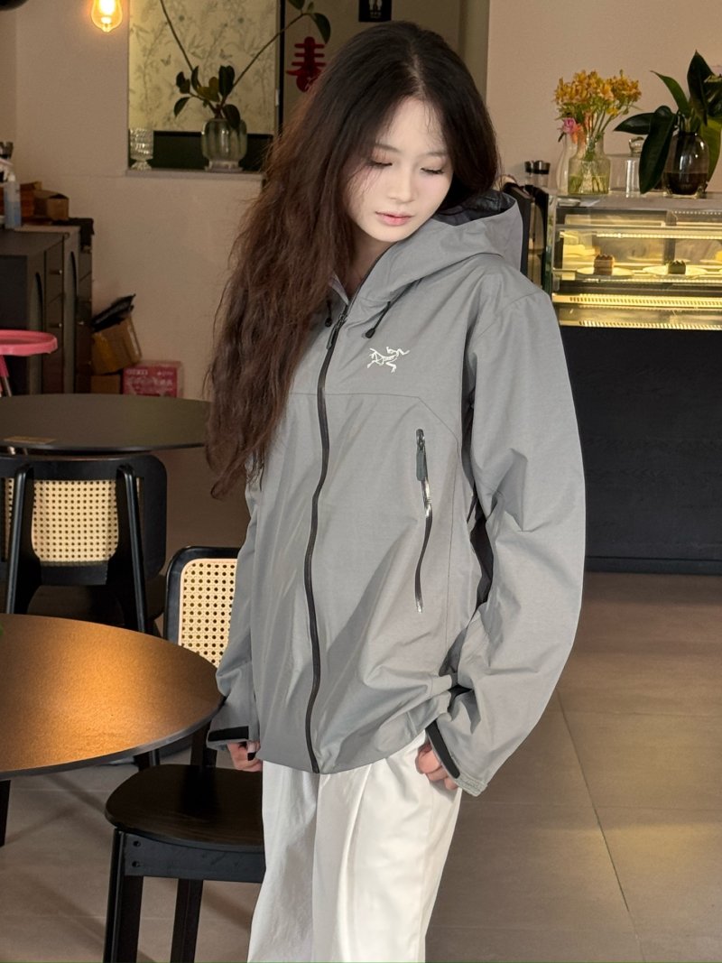 Arc'teryx Beta SL Hooded Shell Jacket - Space Grey view