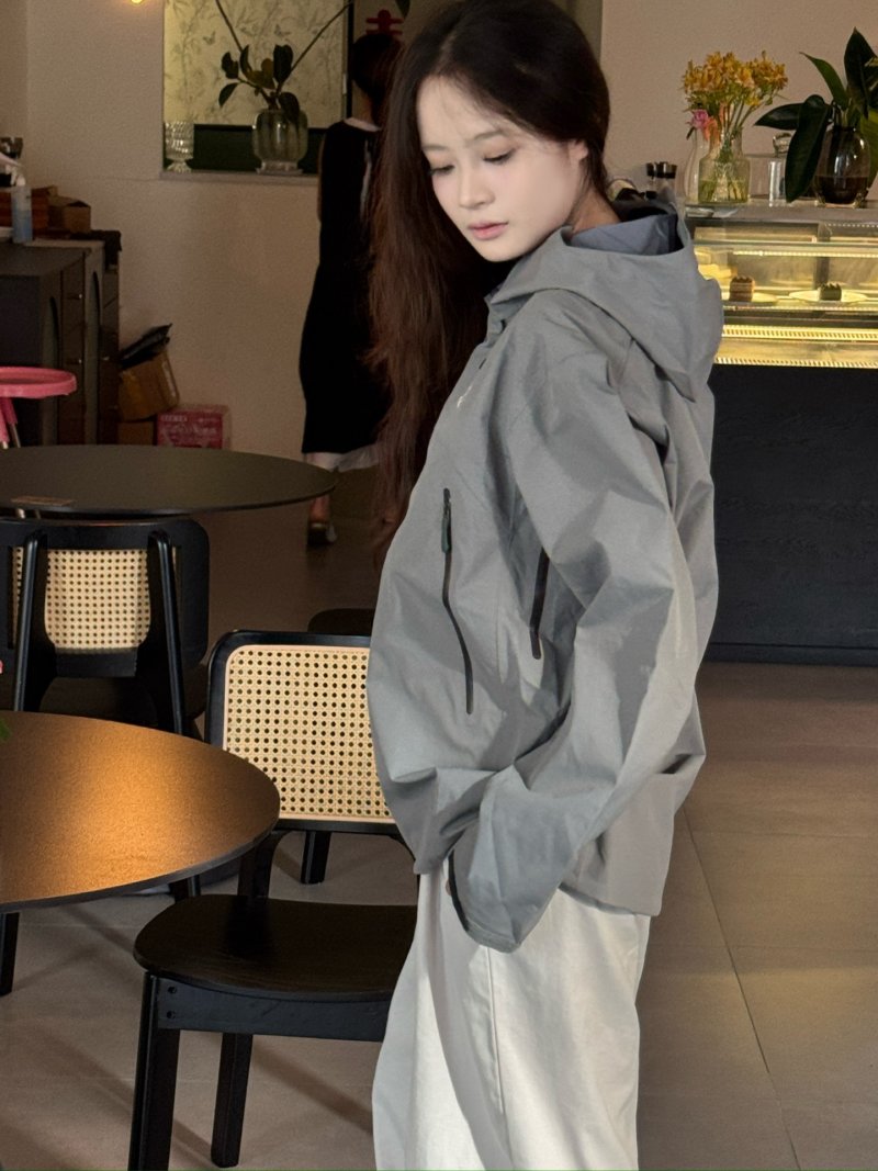 Arc'teryx Beta SL Hooded Shell Jacket - Space Grey view