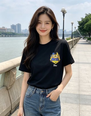 Dior Black Crest Logo Short Sleeve T-Shirt view 5