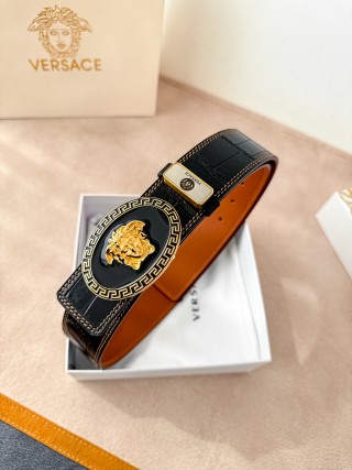Versace Medusa Crocodile Leather Belt Black & Gold view 2