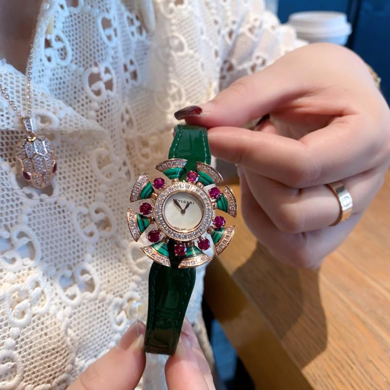Bulgari Divas' Dream 33mm Rose Gold Diamond Amethyst Watch view